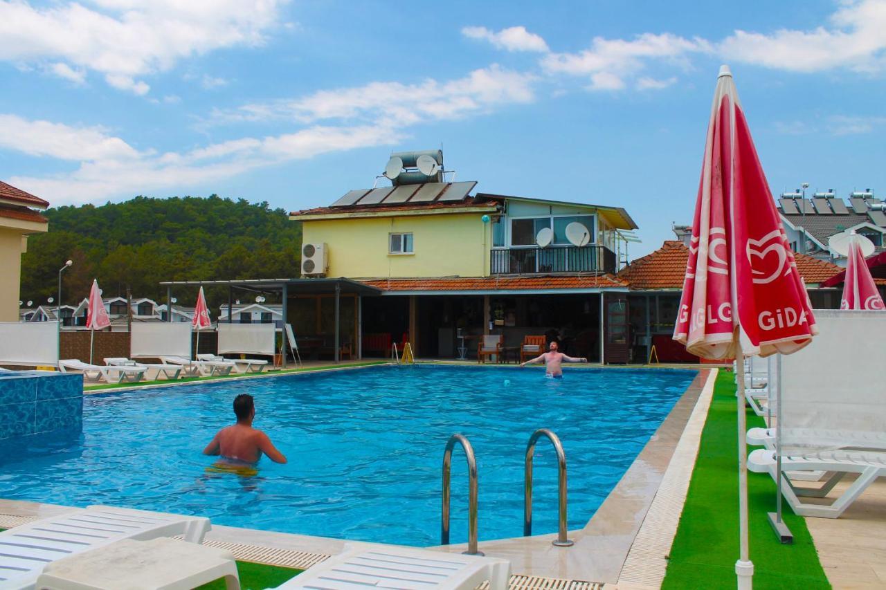 Carmina Hotel Овачик Экстерьер фото